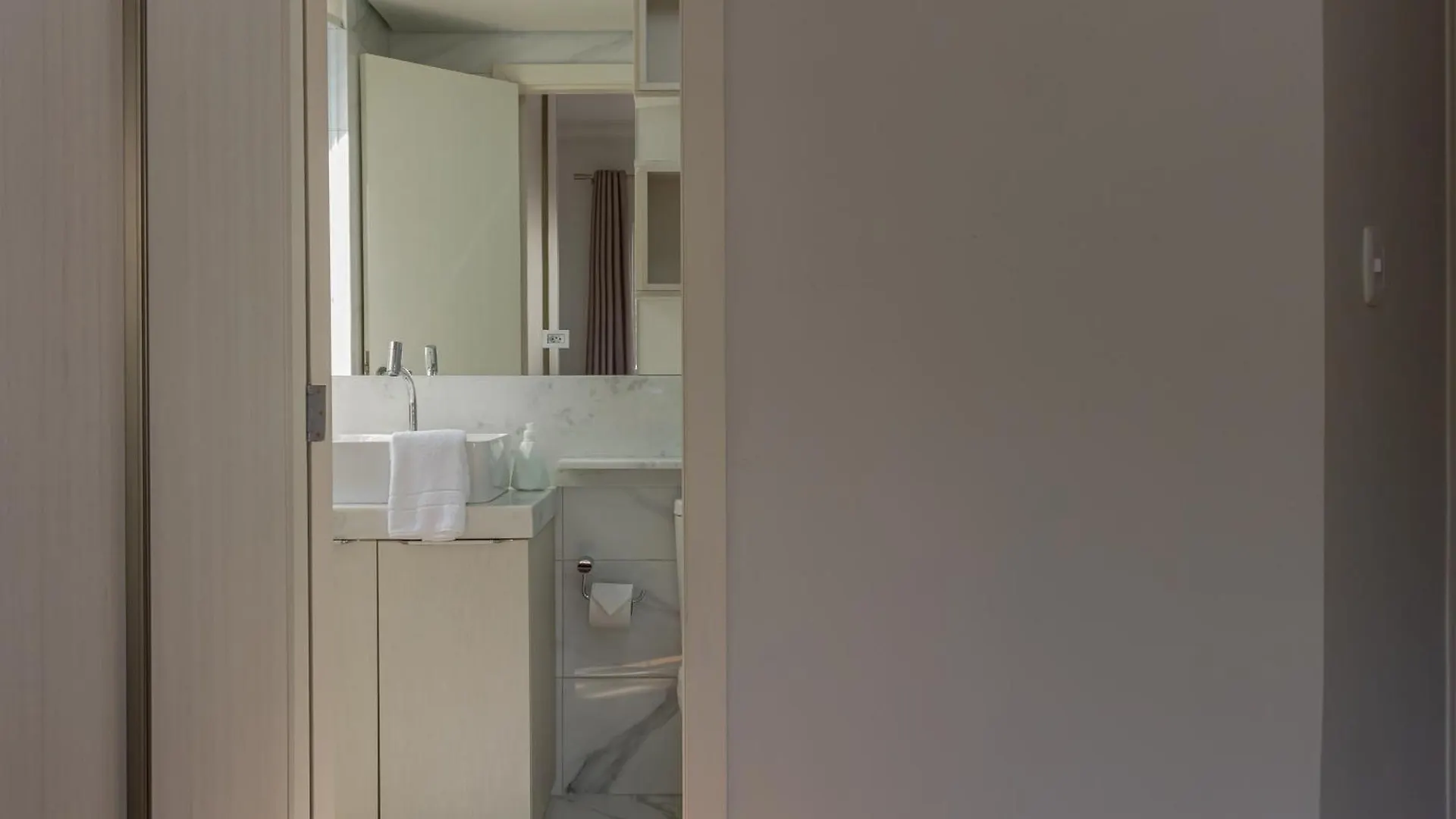 1 Quadra Da Praia Na Avbrasil, Wi-Fi 350Mega P1188 Balneario Camboriu Apartment