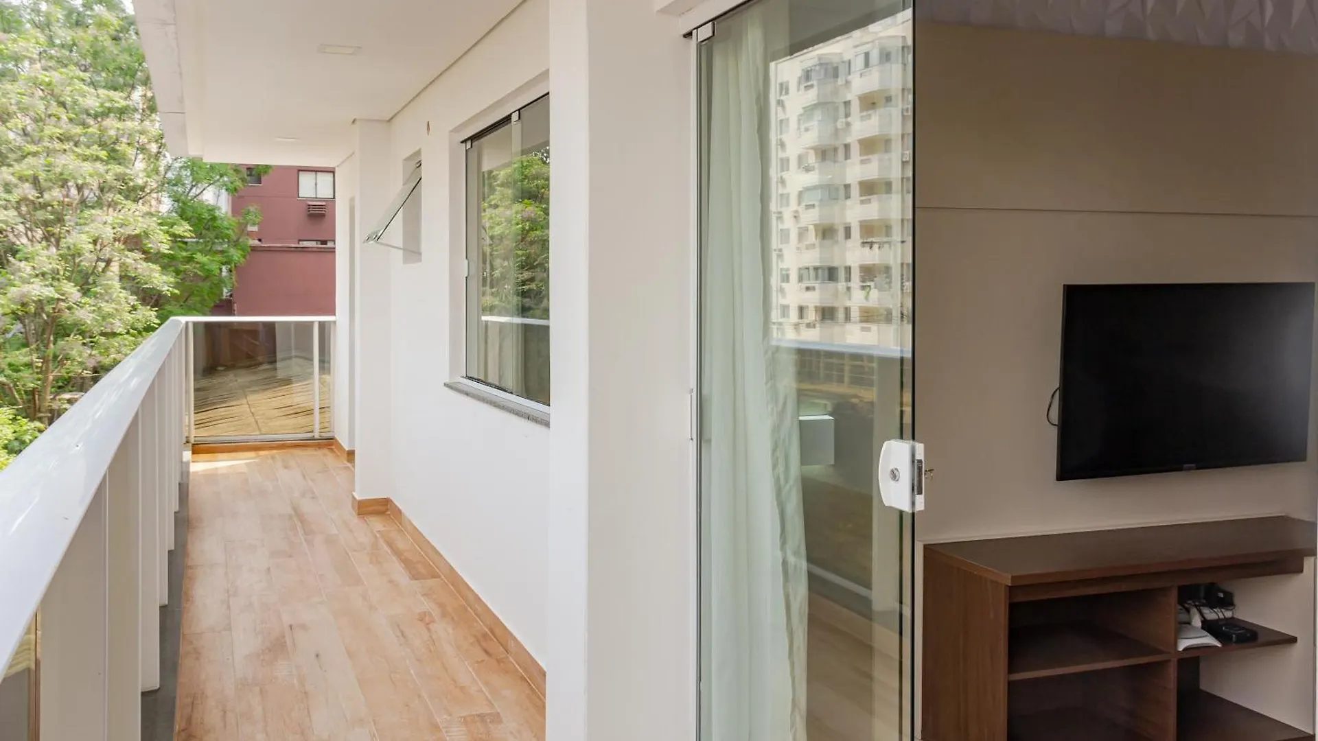 Apartment 1 Quadra Da Praia Na Avbrasil, Wi-Fi 350Mega P1188 Balneario Camboriu