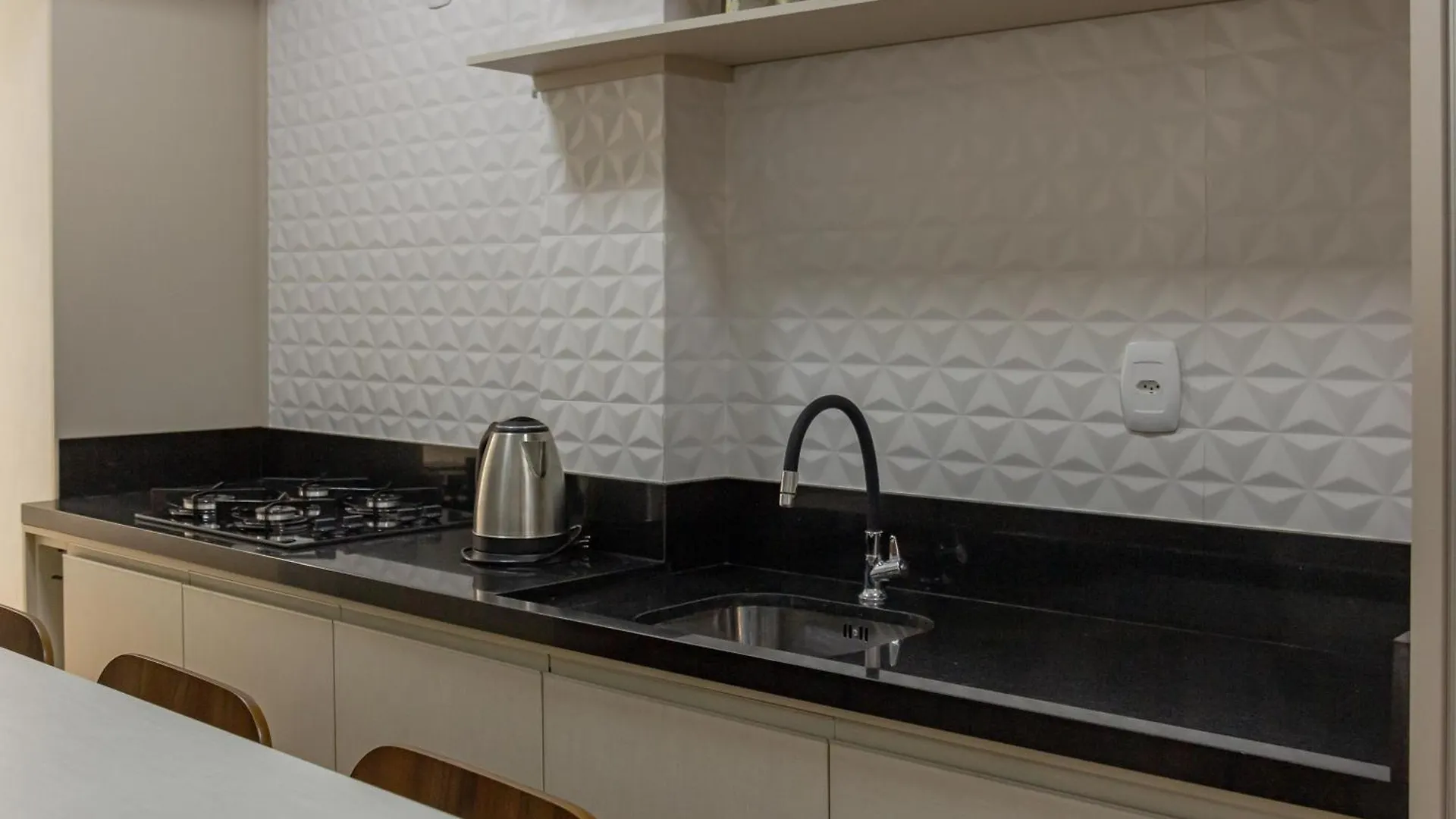 1 Quadra Da Praia Na Avbrasil, Wi-Fi 350Mega P1188 Balneario Camboriu Apartment
