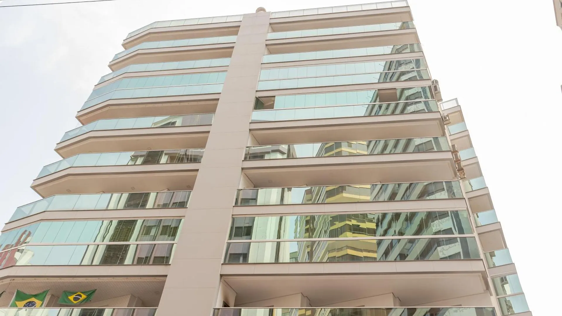 Apartment 1 Quadra Da Praia Na Avbrasil, Wi-Fi 350Mega P1188 Balneario Camboriu